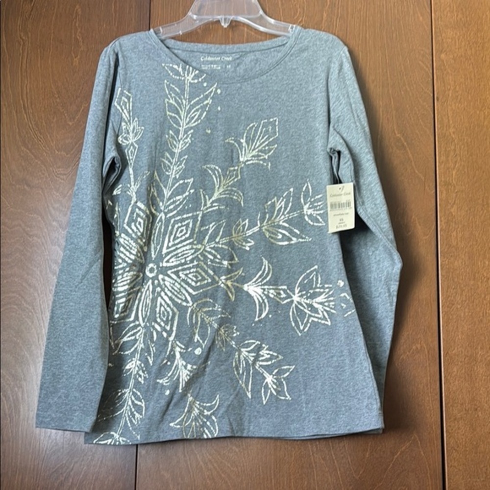 Coldwater Creek Snowflake Tee Gray Long Sleeve Top Silver Foil  Design NWT XS